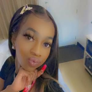 Meet your Posher, Keiana